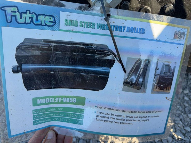 skid-steer-vibratory-roller-image-2