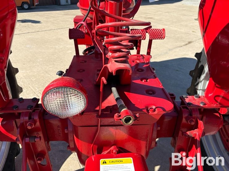 1953-international-h-image-15