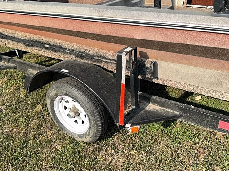 cheater-sx-bass-boat-&-nice-trailer-image-7