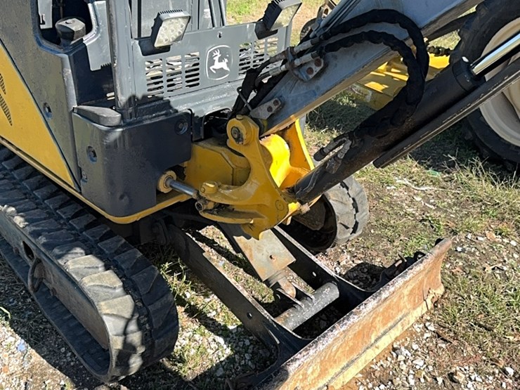 deere-17d-image-4