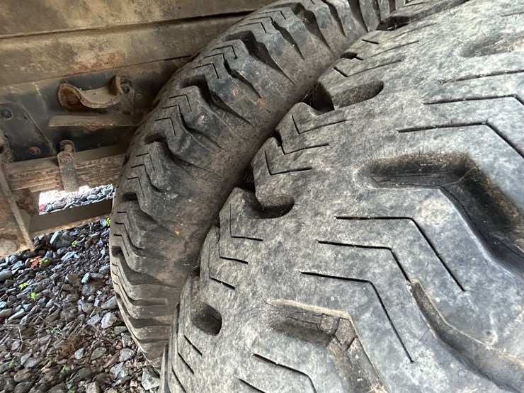 chevrolet-c65-image-17