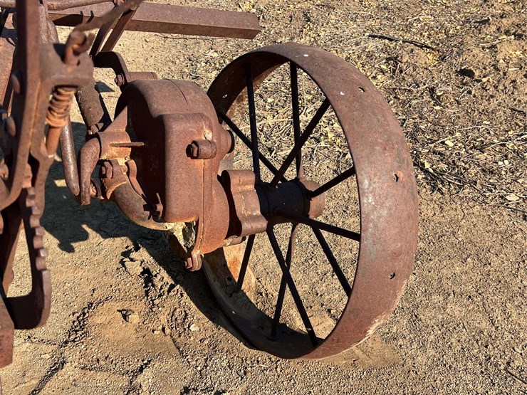 36”-v-plow-image-10