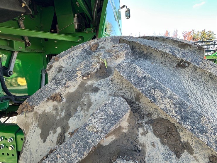 john-deere-s690-image-26