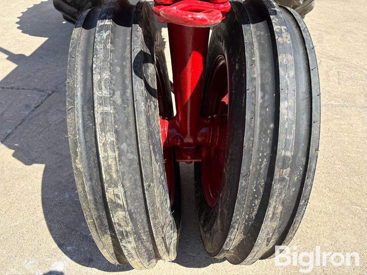 1959-case-ih-560-image-9