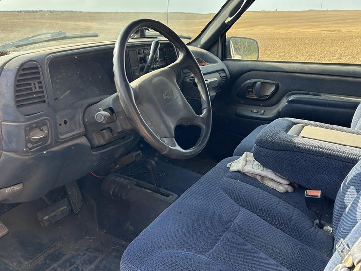 1996-chevrolet-3500-image-14