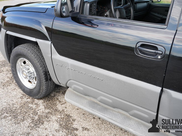 2002-chevrolet-2500-image-14