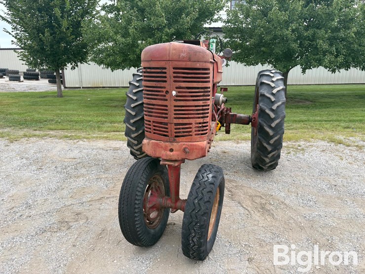 1945-ih-farmall-m-2wd-tractor-image-2
