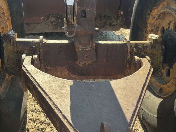 pull-type-pan-scraper-image-13