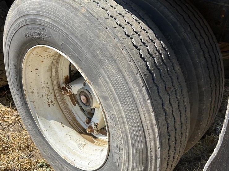 1994-gmc-topkick-c7500-image-18