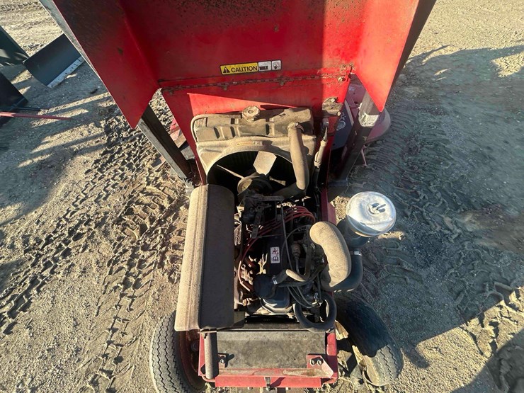 toro-groundmaster-345-mower-image-21