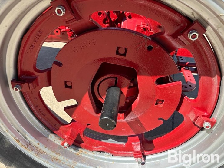 1954-ih-farmall-super-m-ta-2wd-tractor-image-16