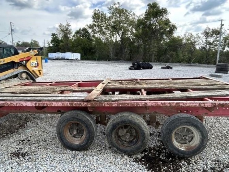 tri-axle-bumper-pull-trailer-image-3