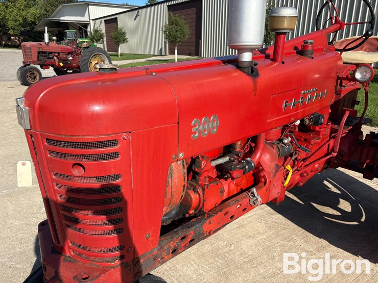 1956-international-300-image-20