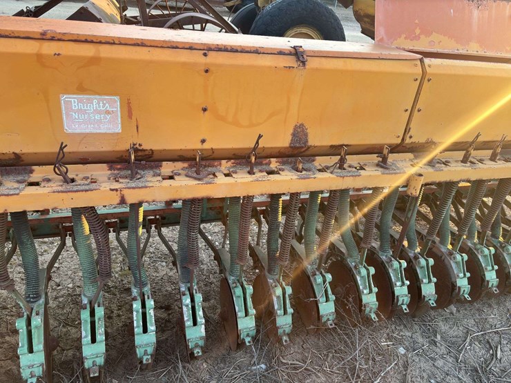 brillion-grain-drill-image-23