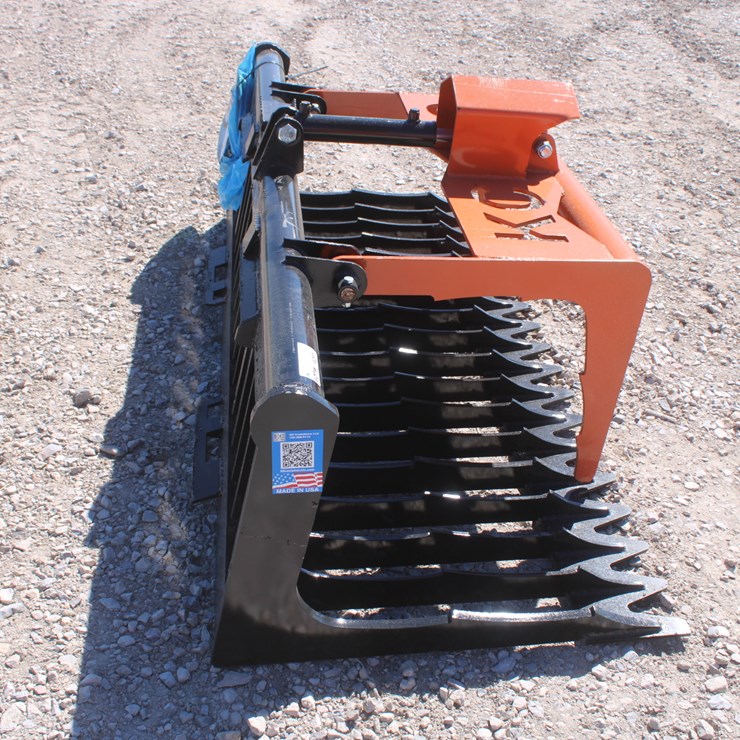 #4037 • 76 Inch Skeleton Grapple