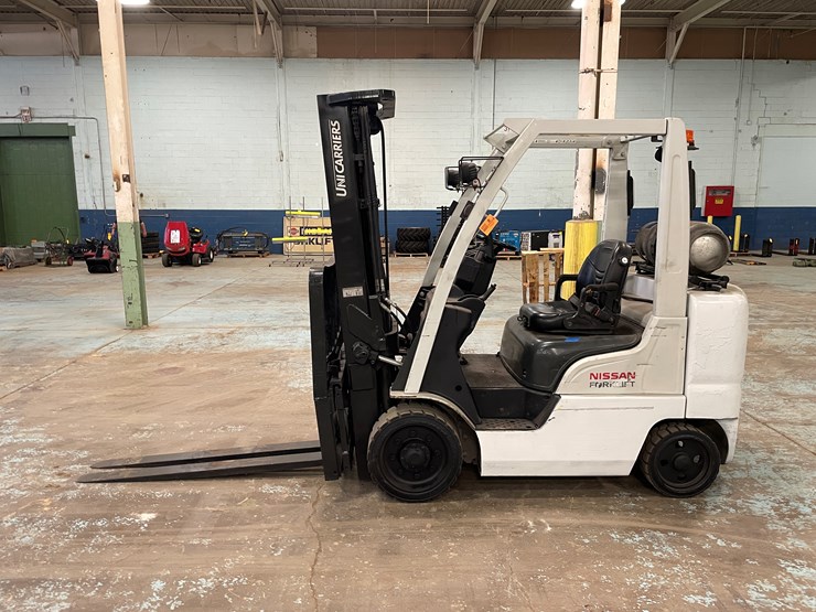 2017-unicarriers-cf60-image-11