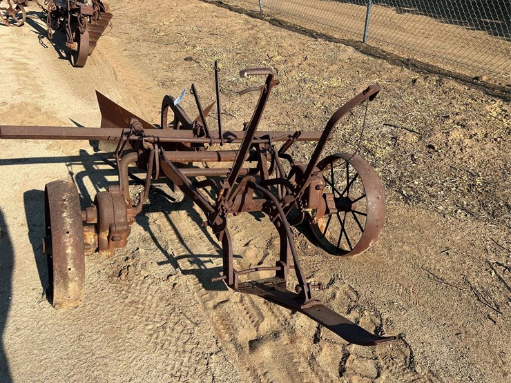 36”-v-plow-image-14