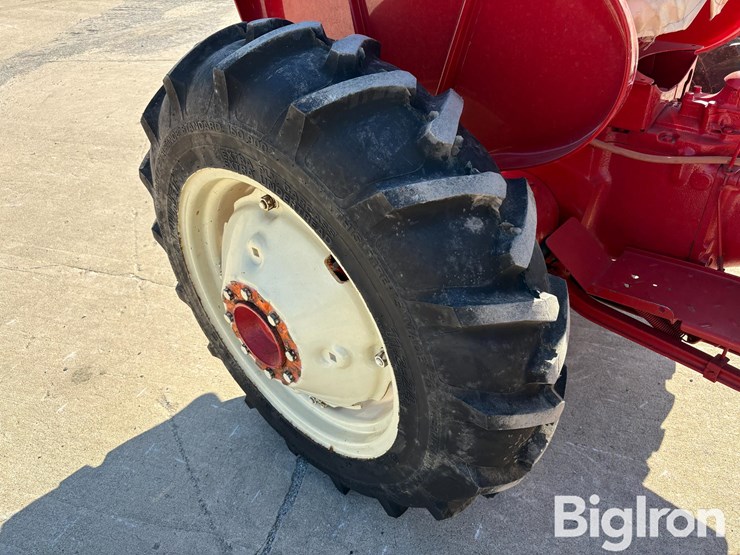 1961-international-240-image-13