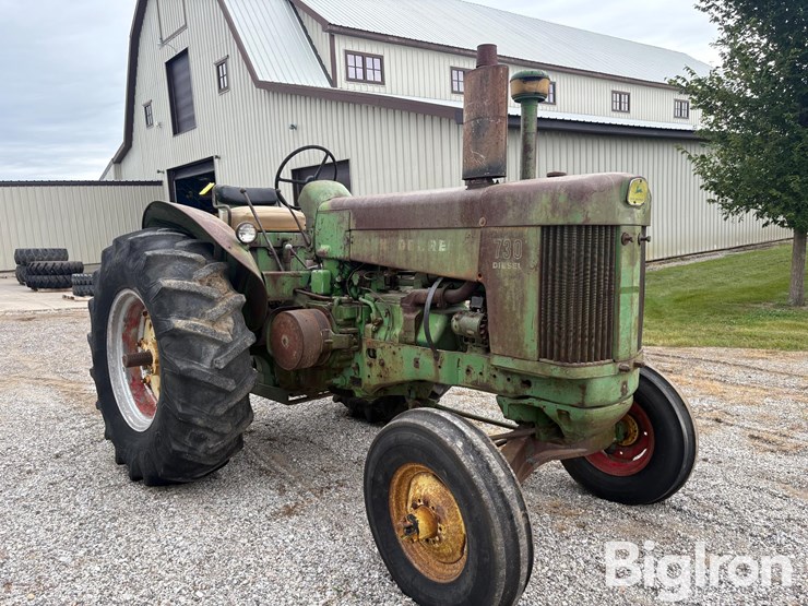 1960-john-deere-730-image-3