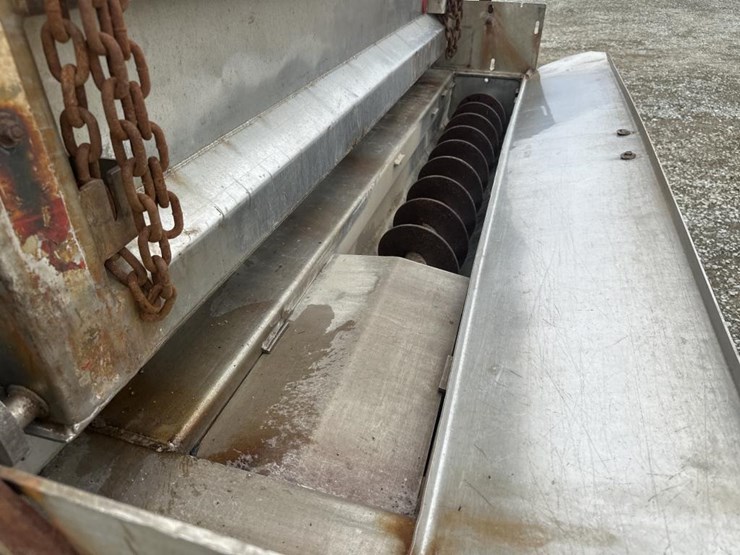 2004-caterpillar-3126-image-25