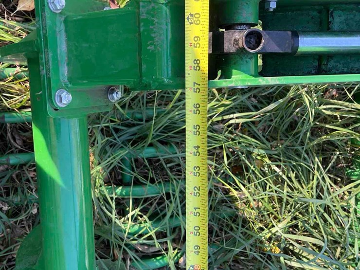 john-deere-rock-bucket-image-10