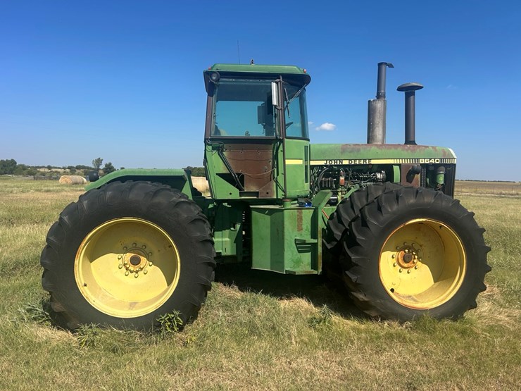1979-john-deere-8640-image-2