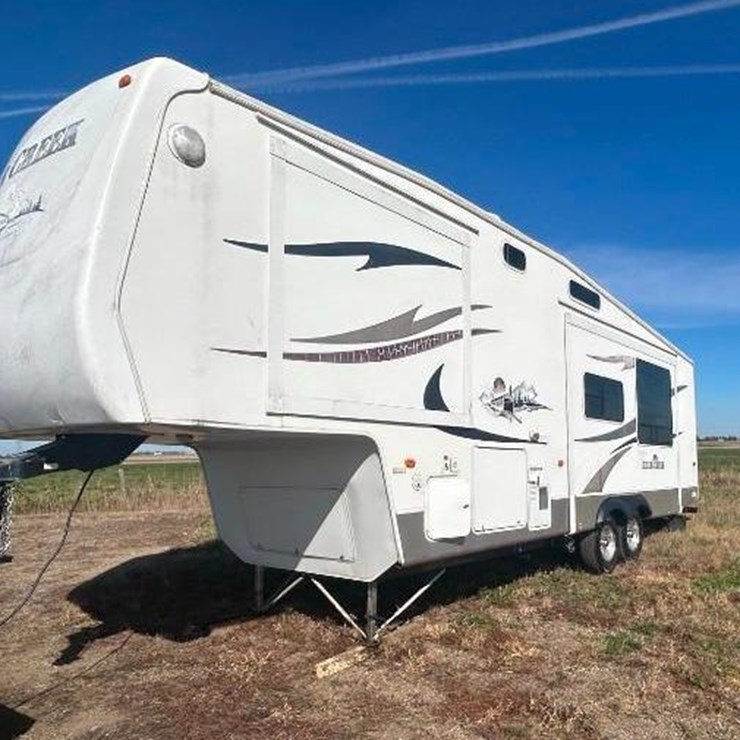 2006 Forest River Cedar Creek 30RKTS Camper