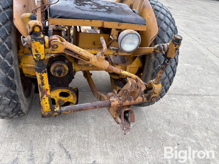 1948-international-cub-image-10