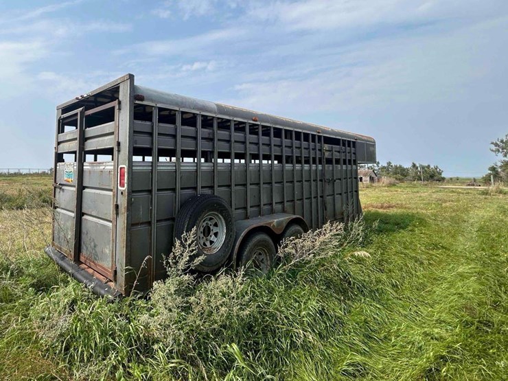 trailalong-stock-trailer-image-5