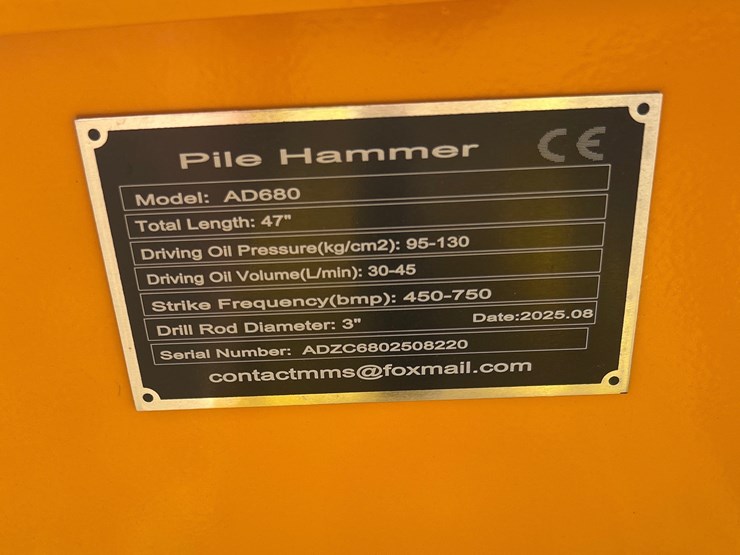 #484-•-quick-attach-pile-hammer-image-4