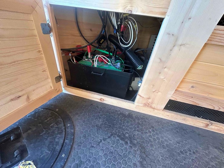 ice-castle-fish-house-image-20