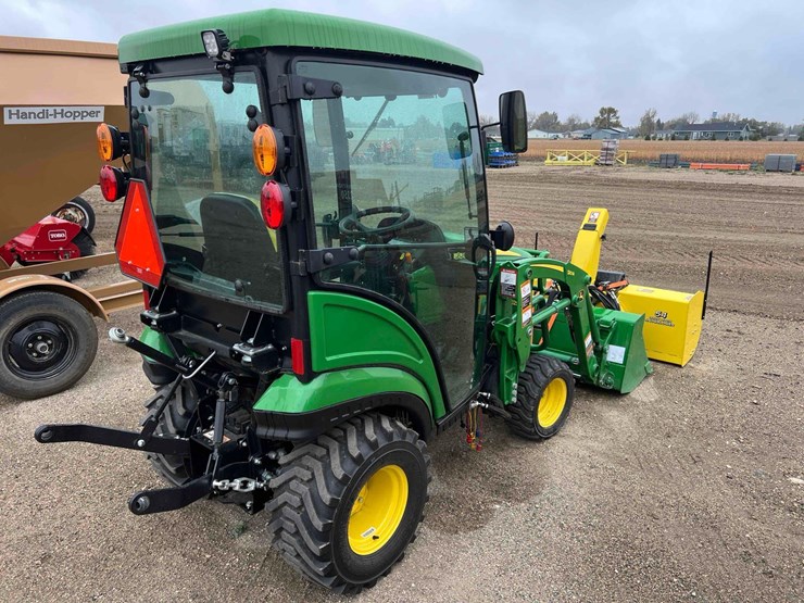 john-deere-1025r-image-5