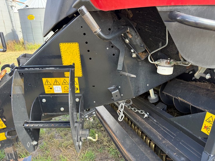 case-ih-8590-image-11