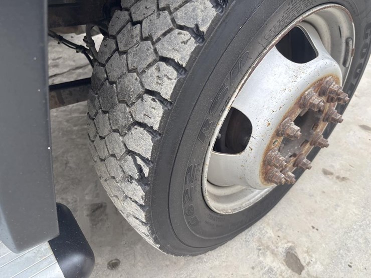 2009-dodge-ram-4500-image-47