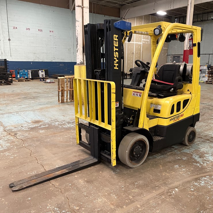 #5554 • 2017 Hyster 50 Fortis LP Forklift