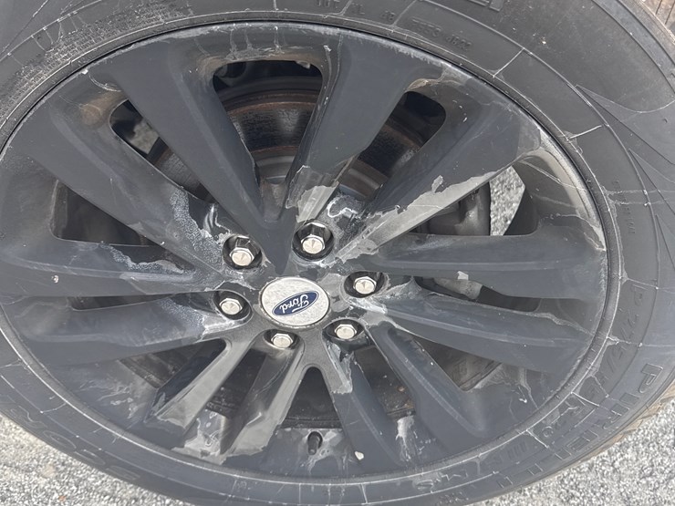 2019-ford-expedition-image-21