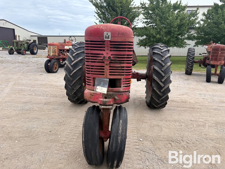 1957-international-b-image-2