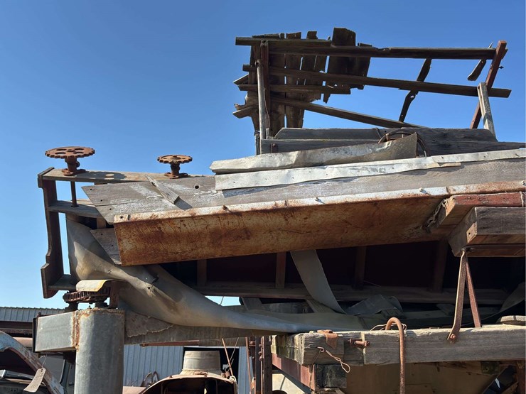 holt-36-combine-harvester-image-34