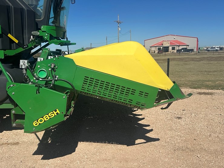 2017-john-deere-cs690-image-3