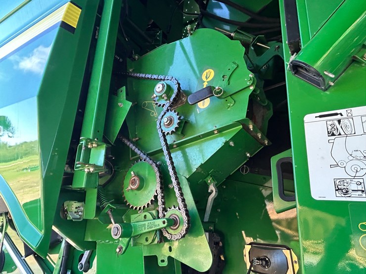 john-deere-s690-image-22