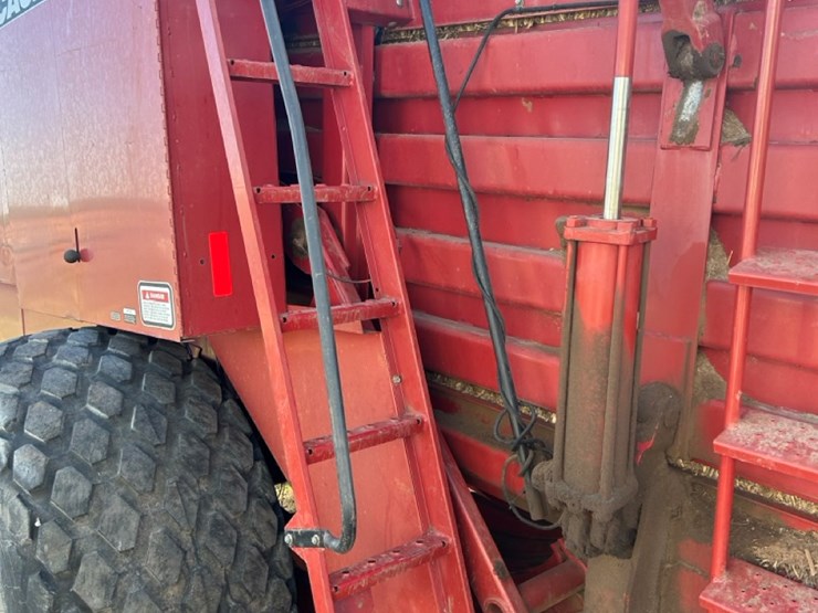 case-ih-8590-image-7