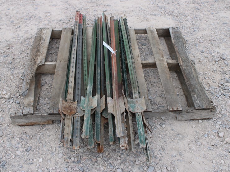 #4008-•-#4008---steel-t-posts-image-1