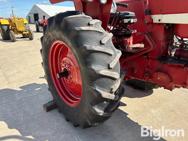 1971-international-656-image-15