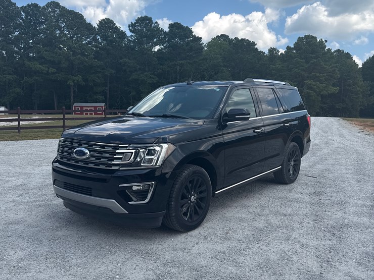 2019-ford-expedition-image-1