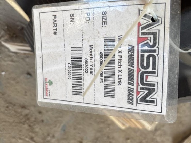 #5089-•-unused-bobcat-t770-tracks-image-6