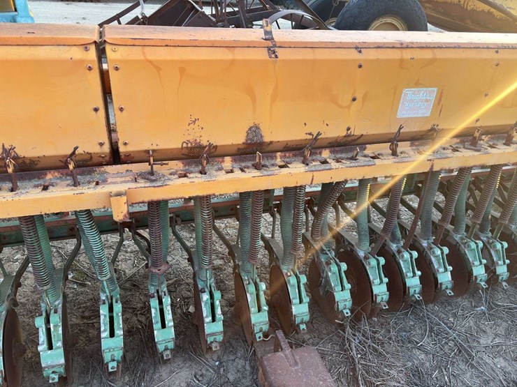 brillion-grain-drill-image-22