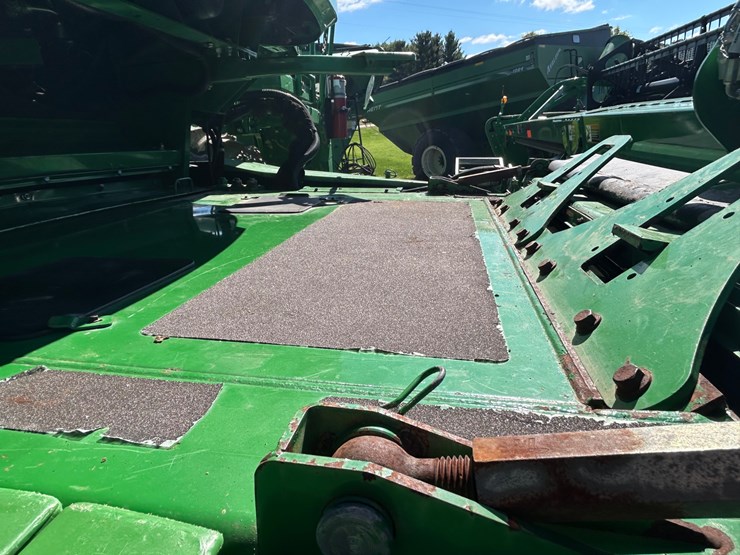 john-deere-s690-image-38
