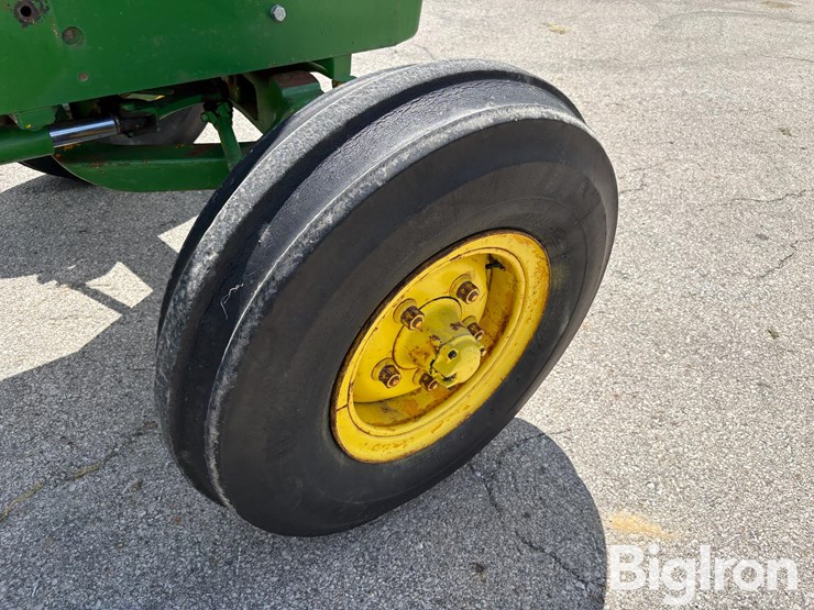 1964-john-deere-600-image-12