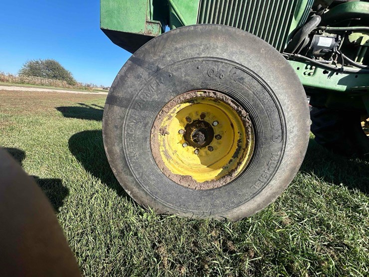 john-deere-4430-image-9