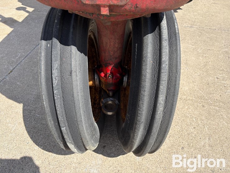 1949-massey-ferguson-44-image-15